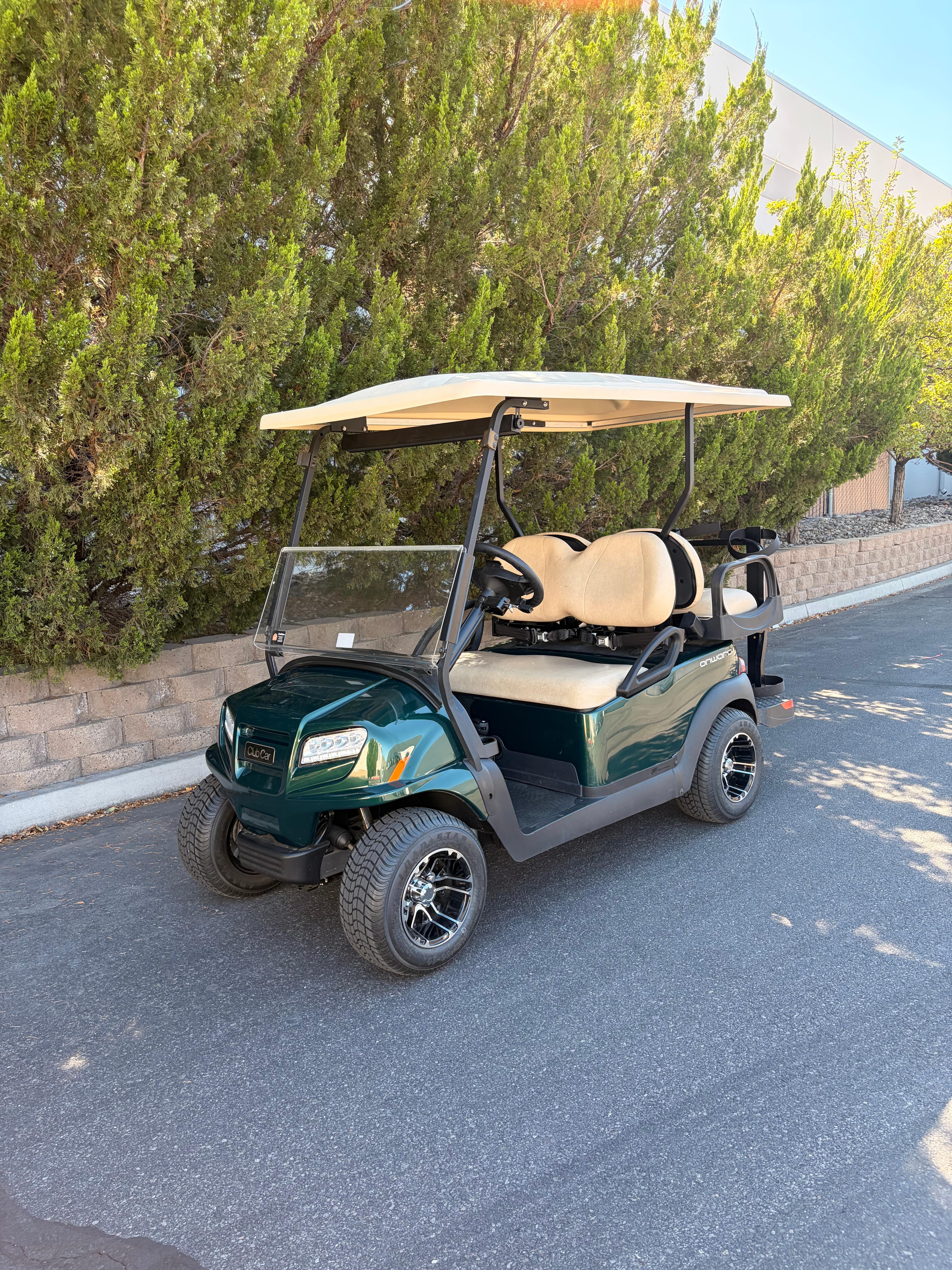 Club Car Onward
