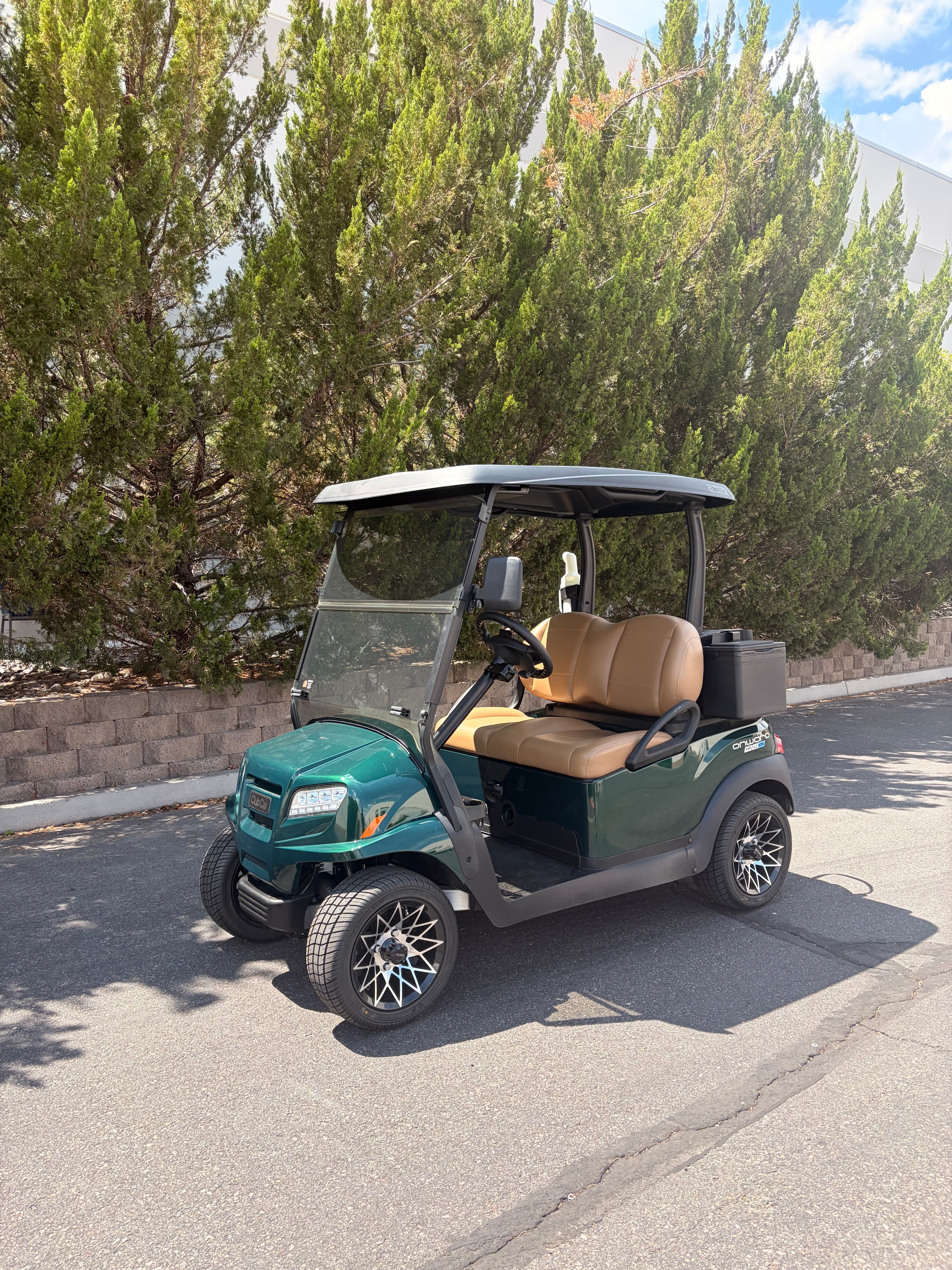 Club Car Onward